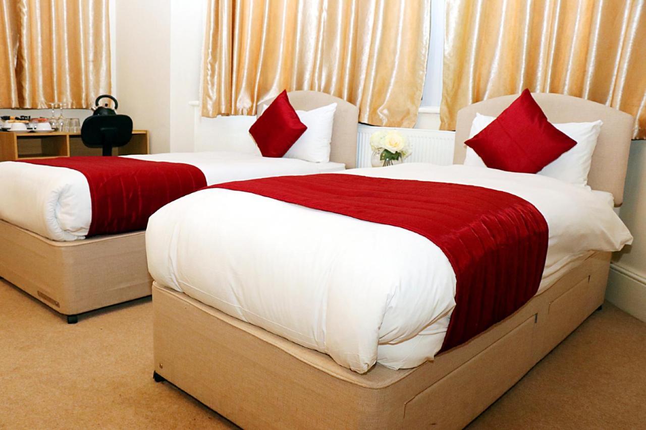 Gatwick Inn Horley Buitenkant foto