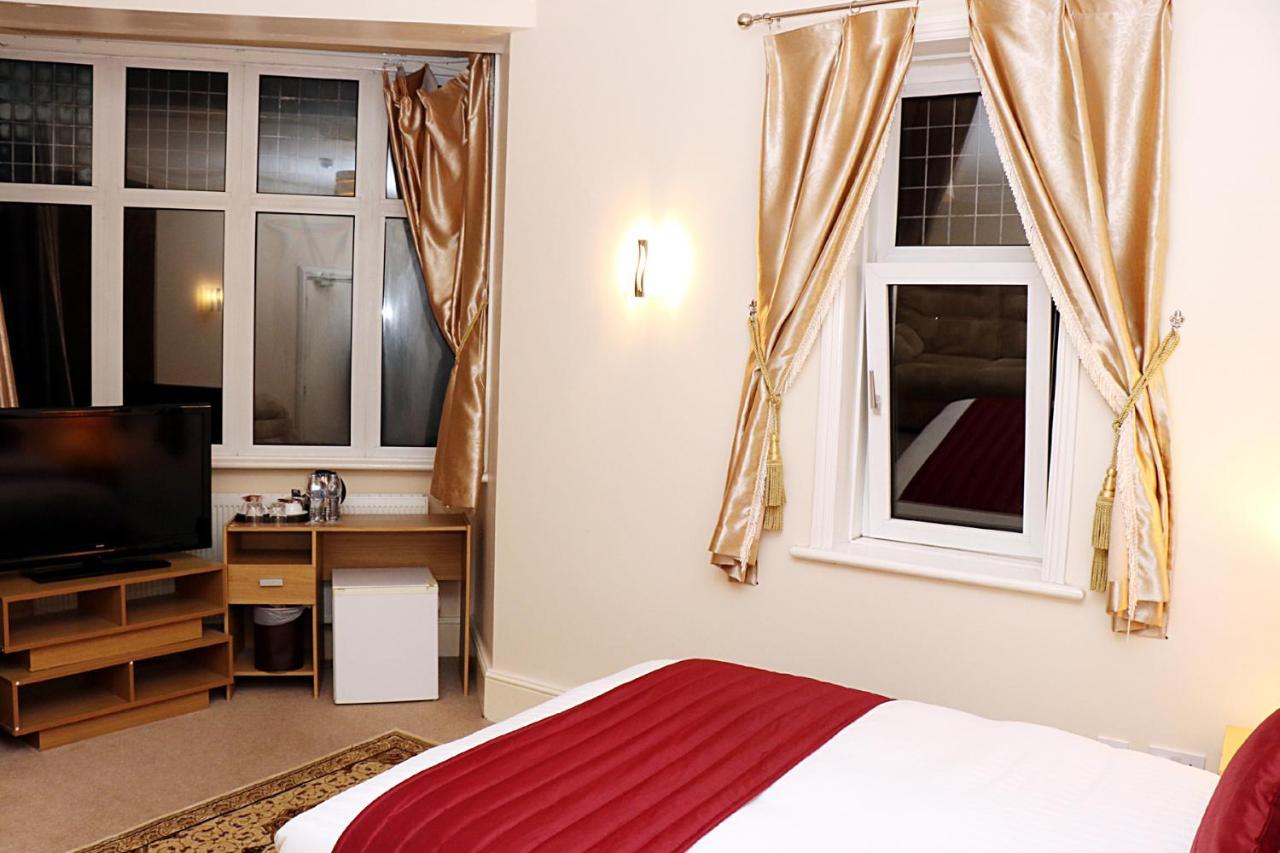 Gatwick Inn Horley Buitenkant foto