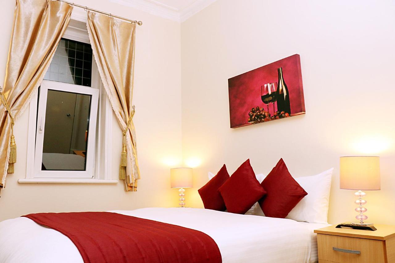 Gatwick Inn Horley Buitenkant foto